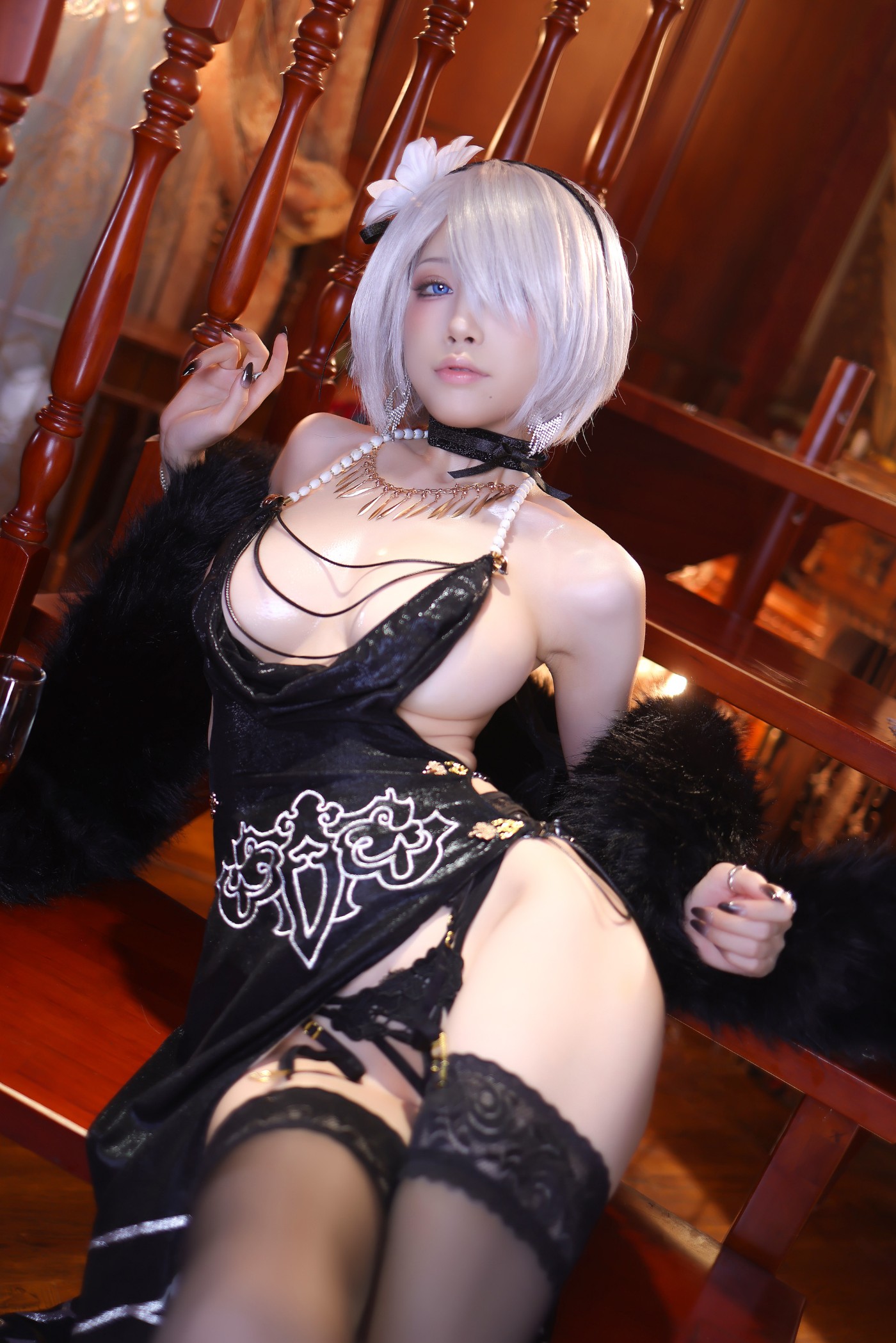 2b_Gown_25.jpg