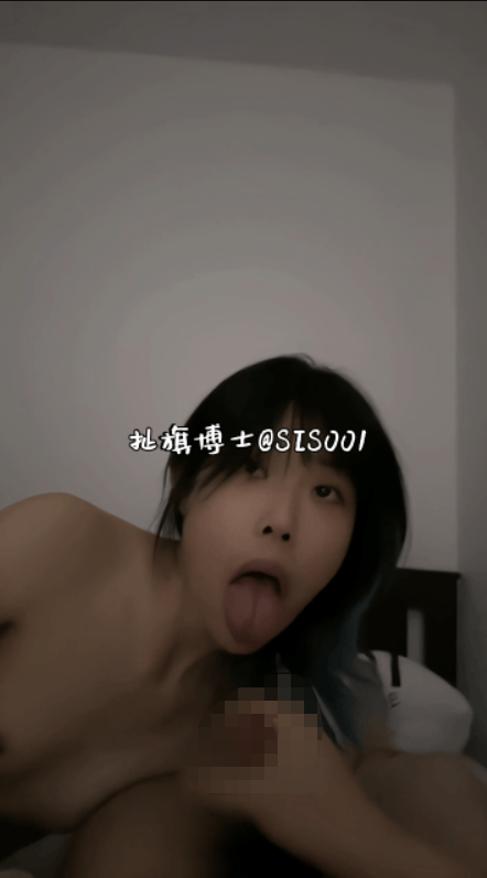 【三次元】顶级反差湖南中医药大学「李双怡」-3.png